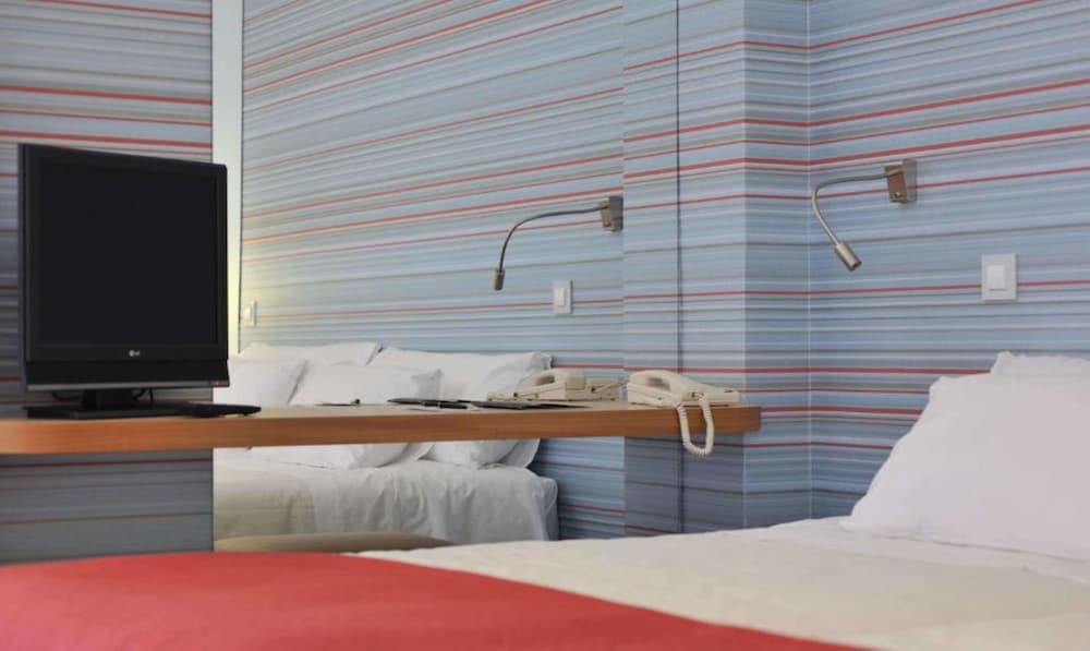 Deluxe Double or Twin Room, Sea View - Photo 2