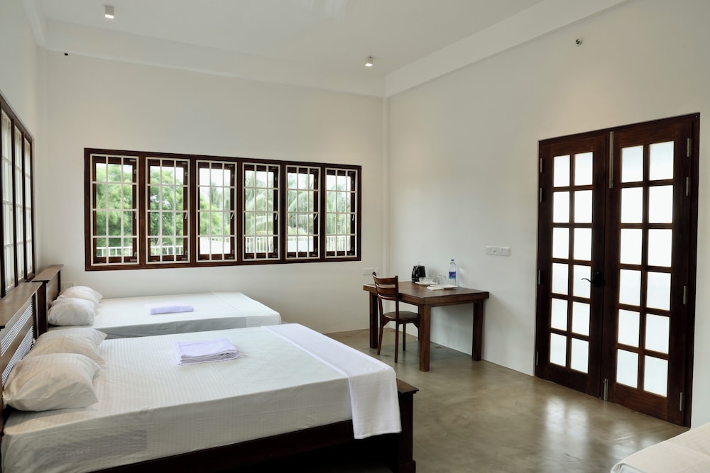 Superior Triple Room photo 2