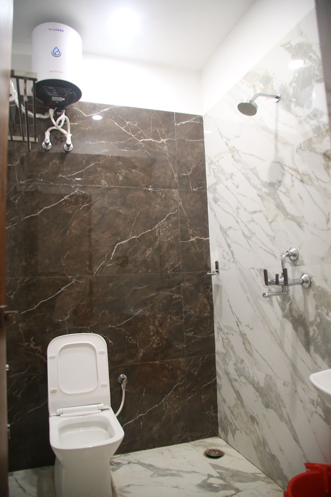 Standard Room - Photo 2