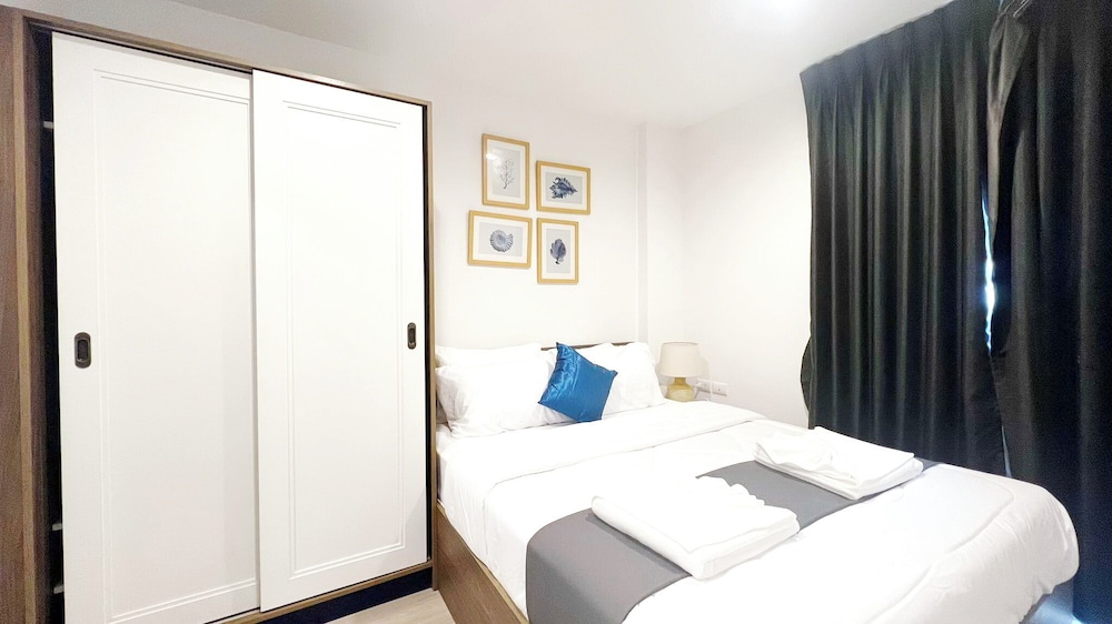 Condo photo 3