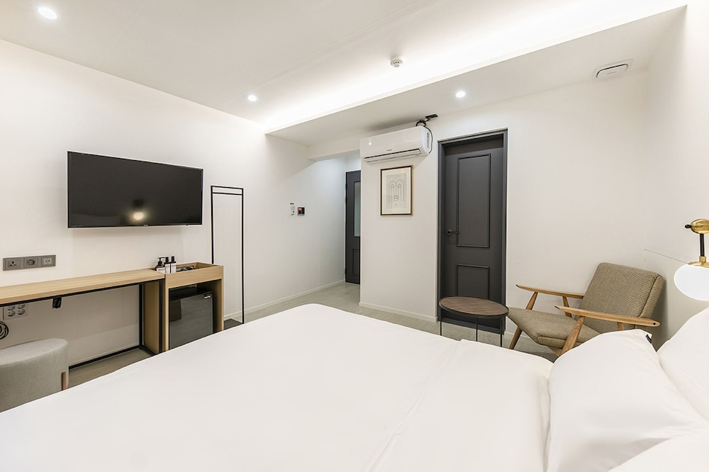 Standard Room - Photo 3