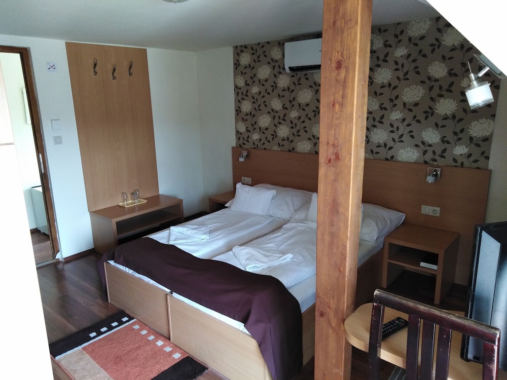 Triple Room photo 3