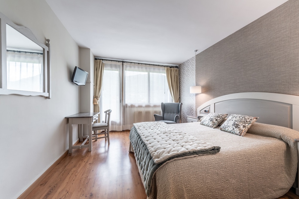 Superior Double Room - Photo 14
