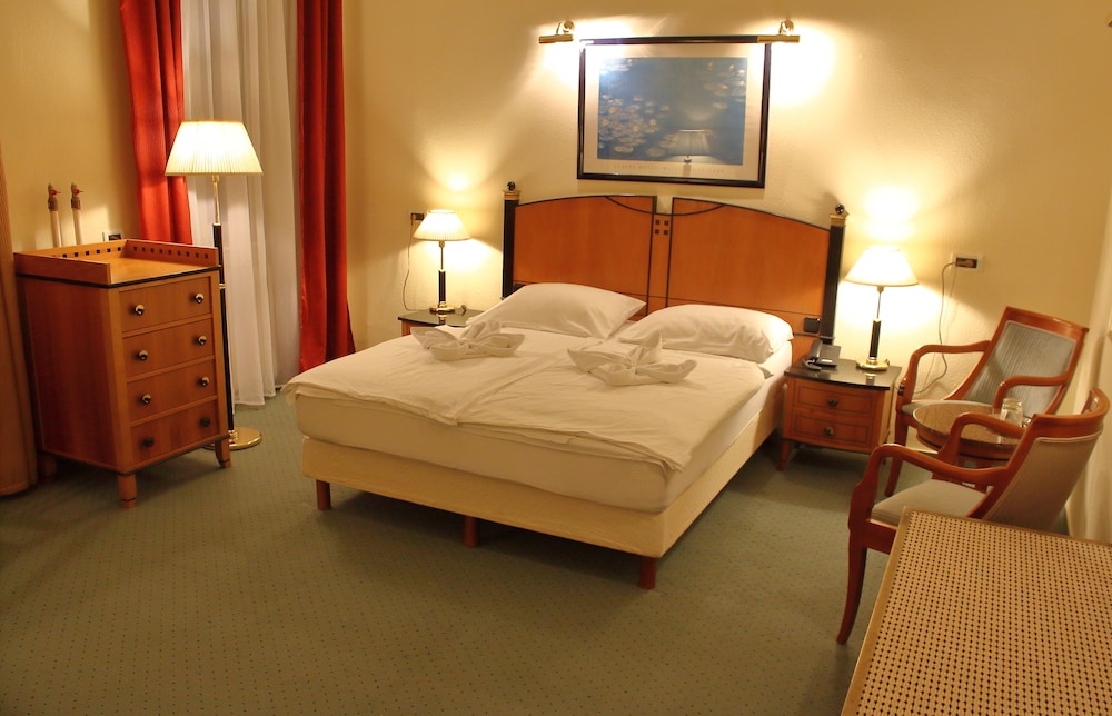 Basic Single Room photo 1