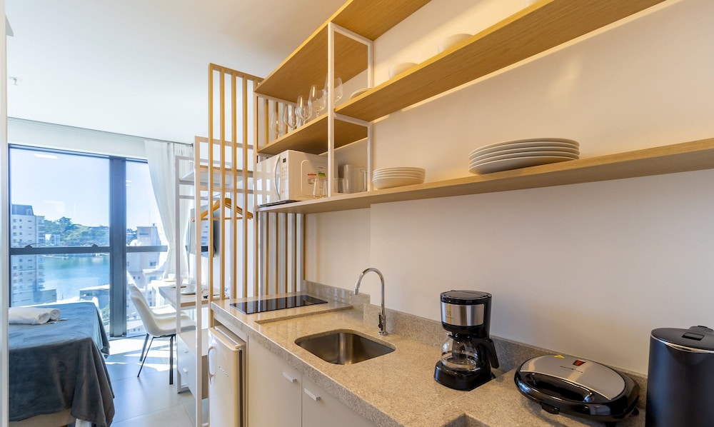 Basic Apartment photo 2