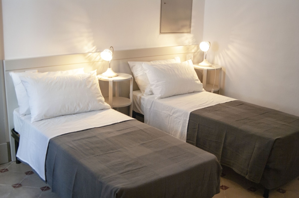 Standard Twin Room photo 1