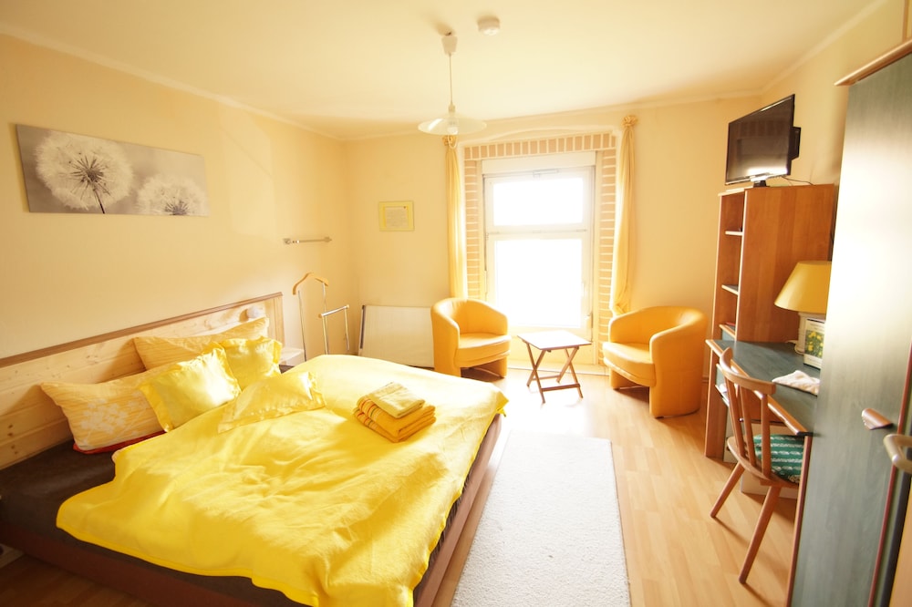 Standard Room photo 1