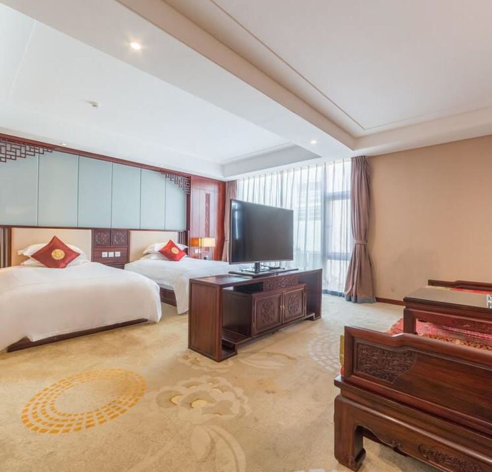 Deluxe Suite, Non Smoking photo 1