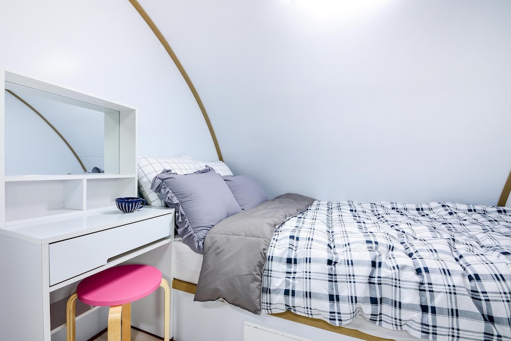 Basic Room, 1 Bedroom (Caravan 4) photo 2