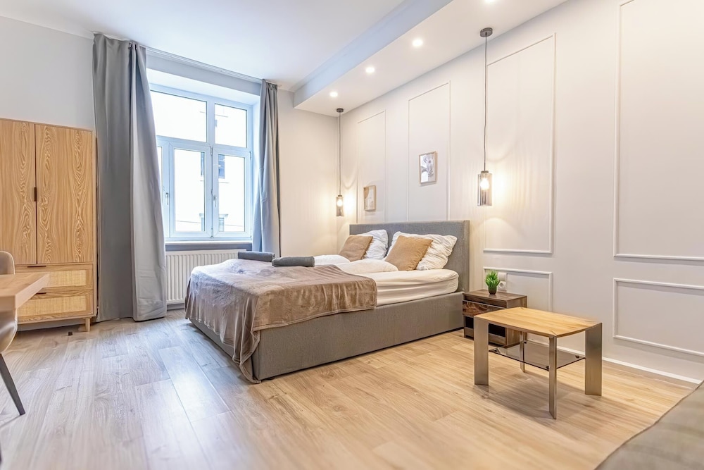Basic Room