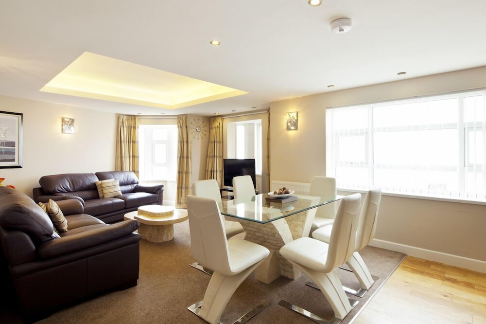 Apartment (Queen'S Suite)