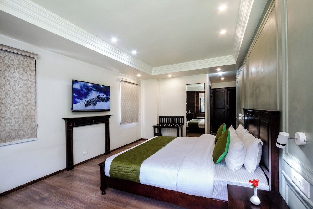 Double Room - Photo 6