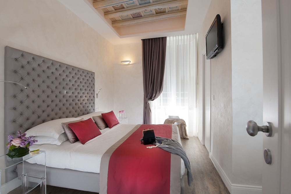 Double or Twin Room photo 2