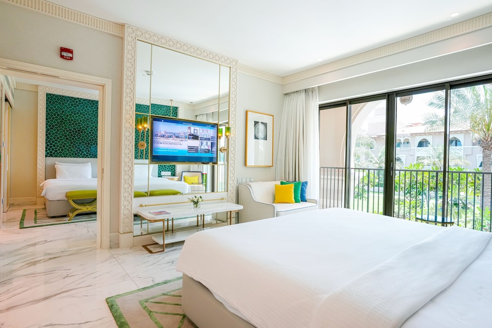 Family Twin Room, 2 Bedrooms, Garden View photo 2