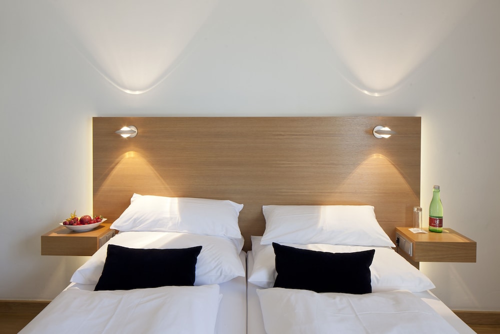 Junior Quadruple Room photo 3