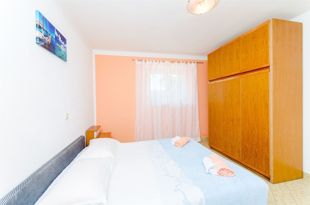Apartment (A3)