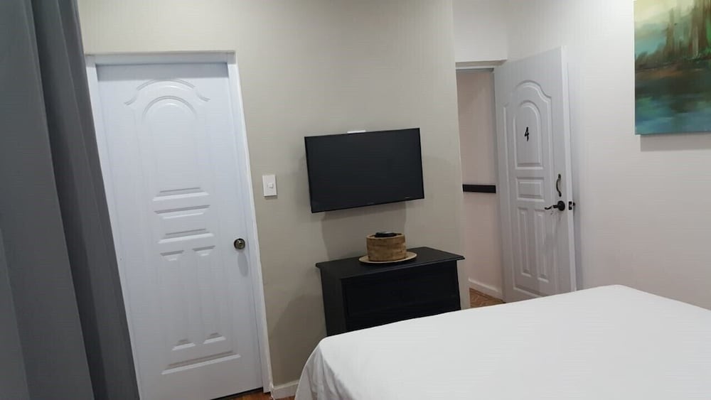 Comfort Single Room, Non Smoking (Air Conditioning)