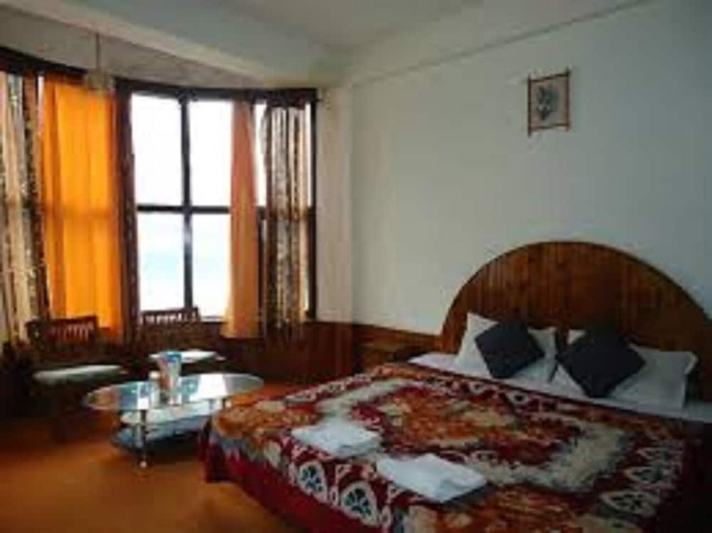 Executive Room