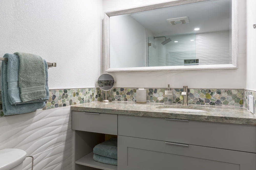 Condo, 1 Bedroom photo 3