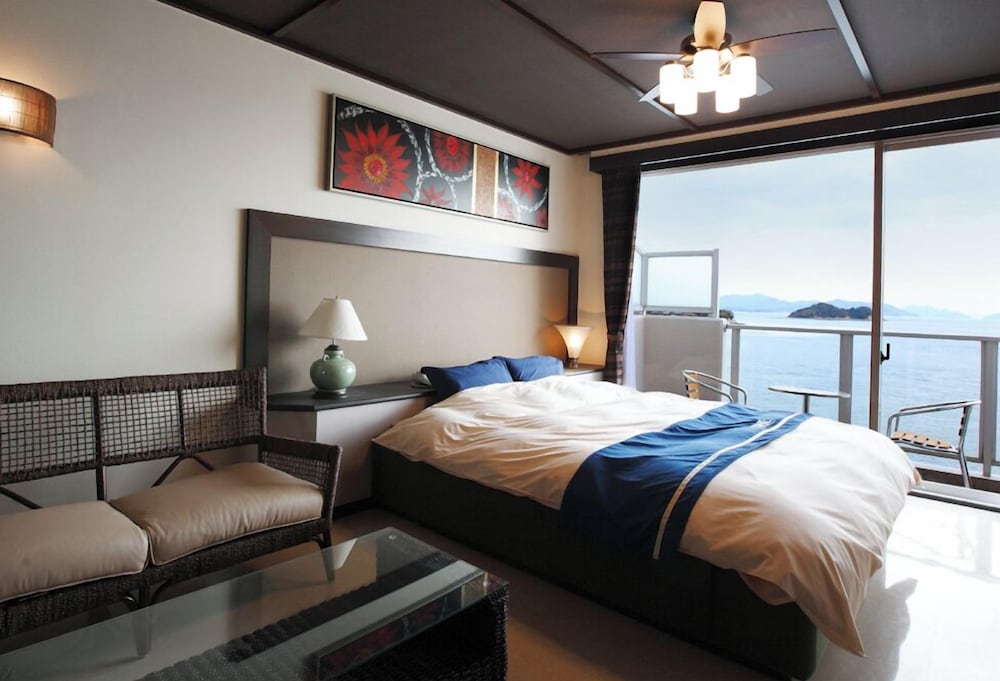 Standard Room photo 3