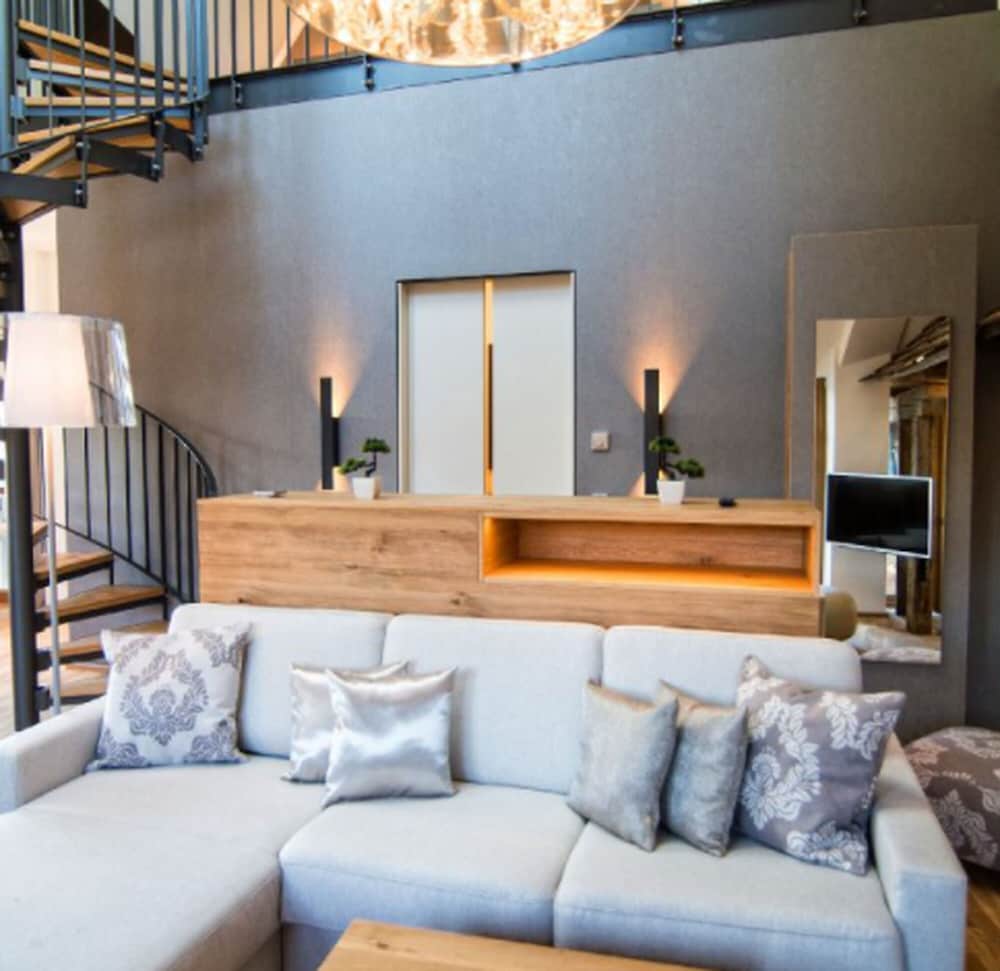 Panoramic Suite, Valley View photo 1