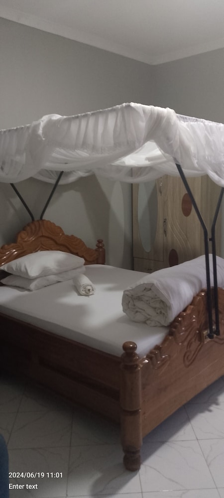 Deluxe Double Room, Garden View