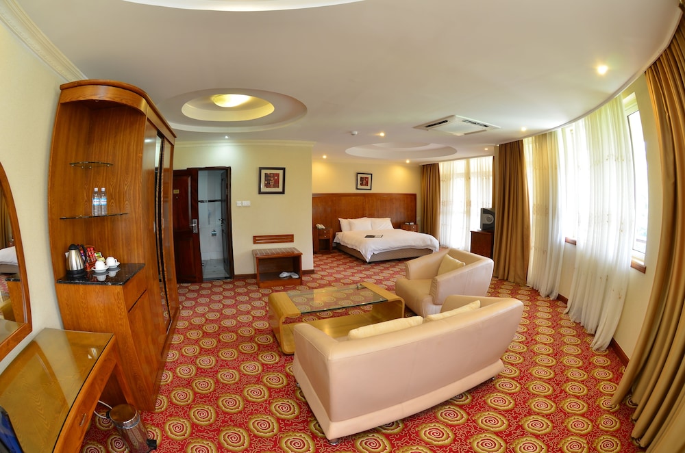 Business Room photo 3