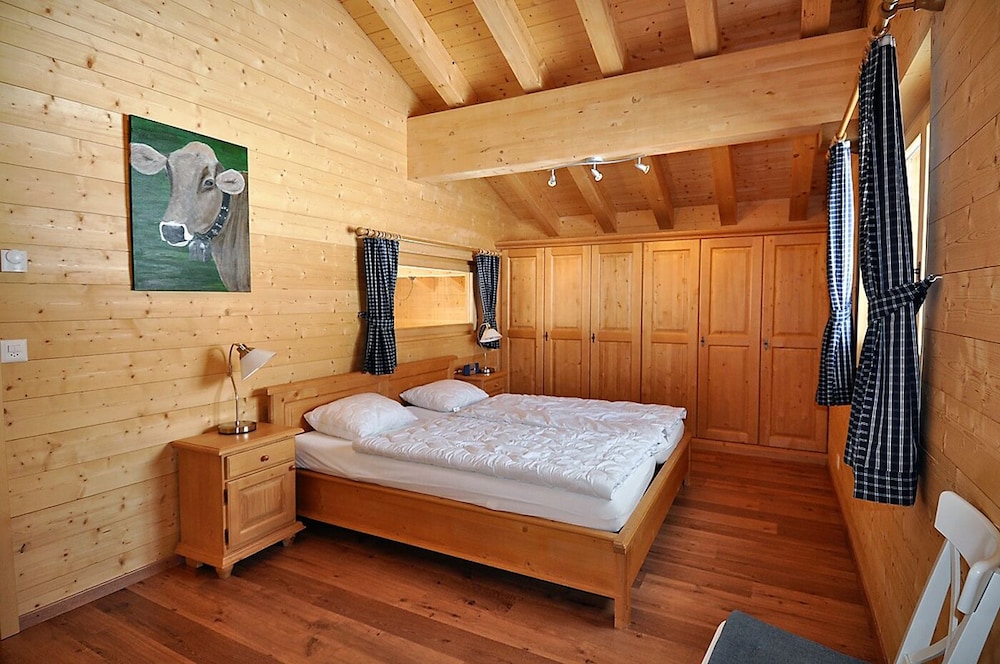 Chalet, 5 Bedrooms photo 3