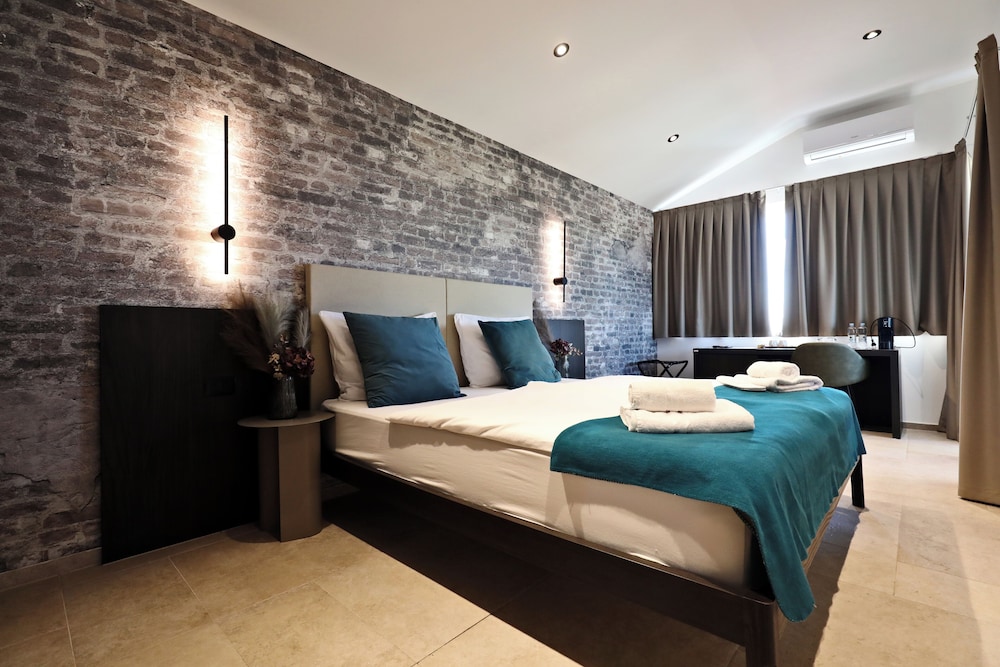 Deluxe Double Room, Balcony