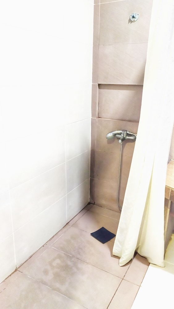 Standard Double or Twin Room, 2 Bedrooms photo 2
