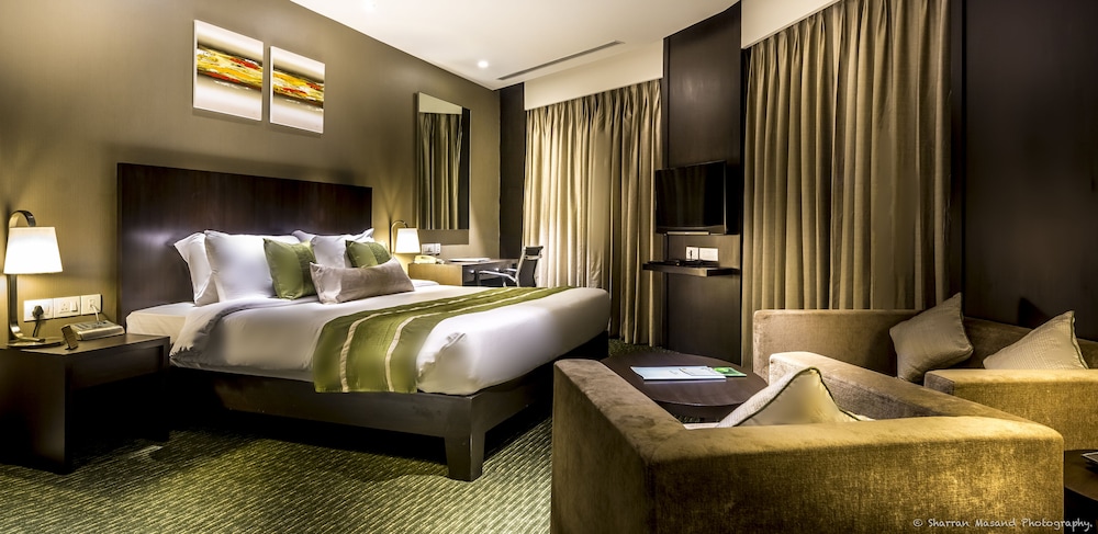 Executive Room - Photo 2