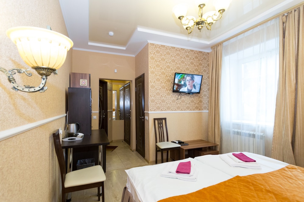 Economy Double or Twin Room photo 2