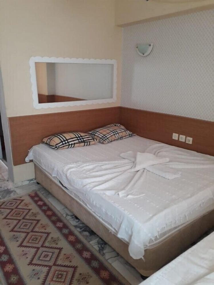Standard Double Room photo 3