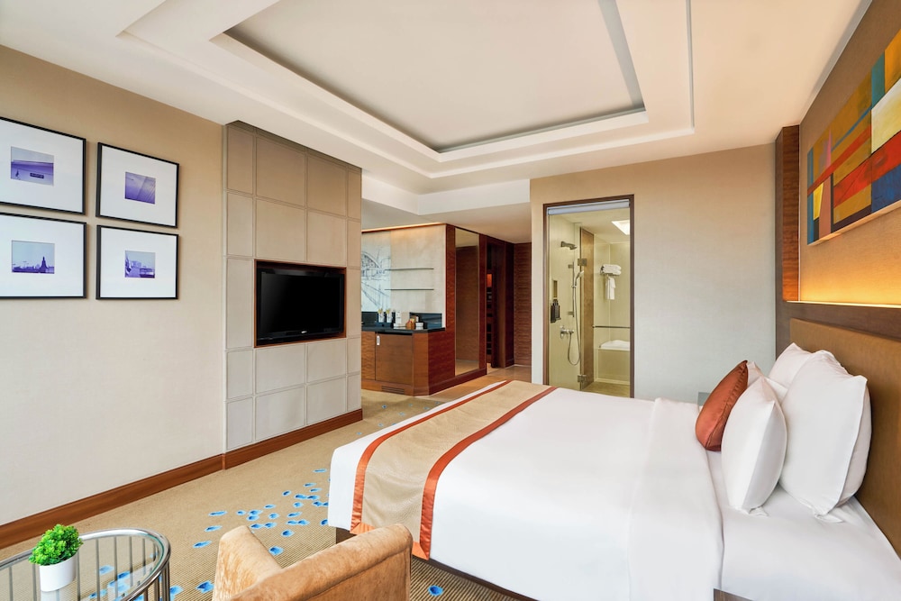 Junior Suite, 1 King Bed