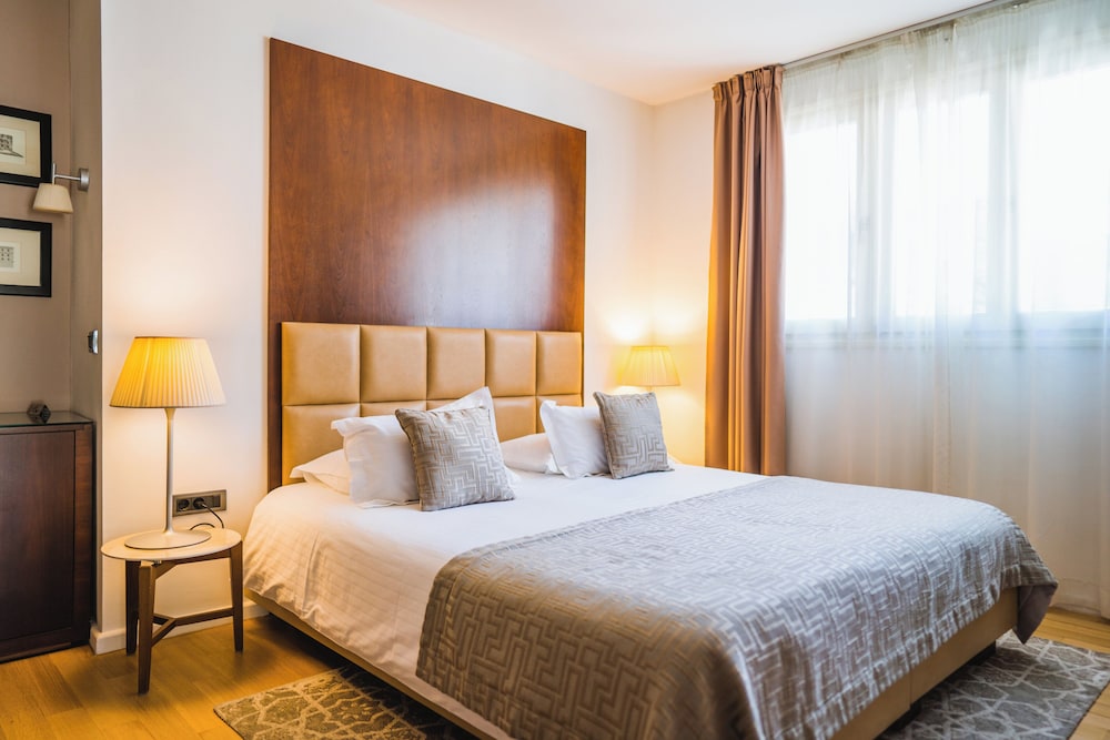Superior Double or Twin Room photo 3