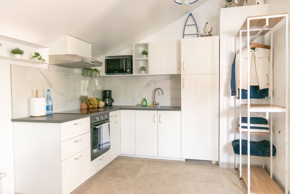 Blue Marine Apartment - Photo 19