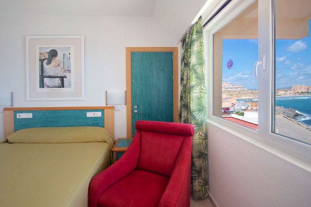 Double Room Single Use, Sea View photo 3