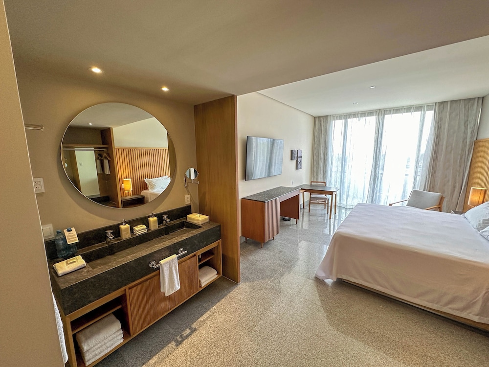 Deluxe River View - Photo 4