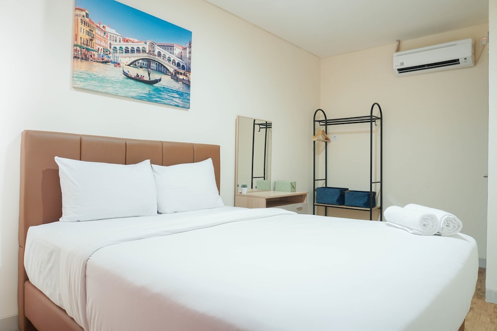 Room - Photo 6