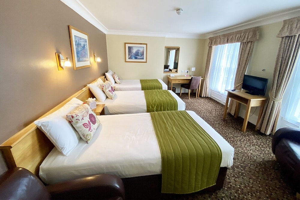 Deluxe Triple Room, 3 Bedrooms photo 2