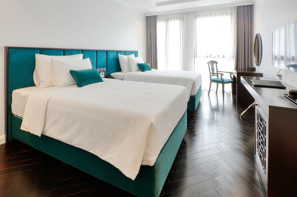 Deluxe Double Room Single Use