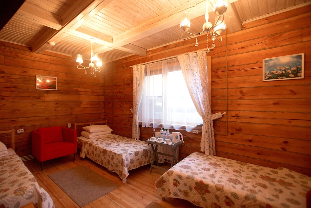 Shared Dormitory, 1 Large Twin Bed (5 Beds) photo 1