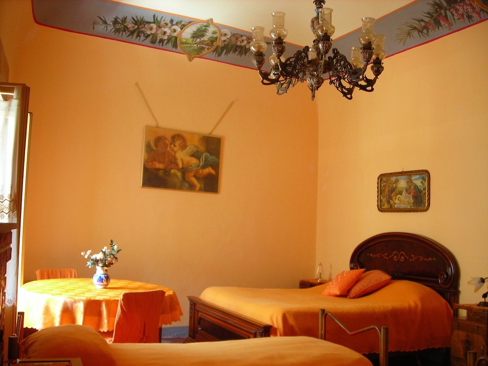 Classic Quadruple Room (Affresco) photo 1