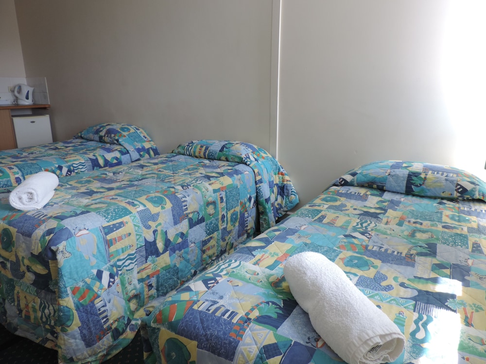 Room, Shared Bathroom (Hotel) photo 3