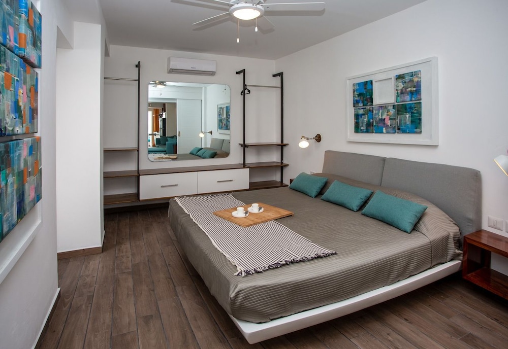 Apartment with Sea View - B2