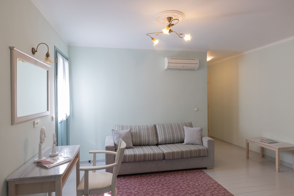 Suite, 1 Bedroom, Balcony