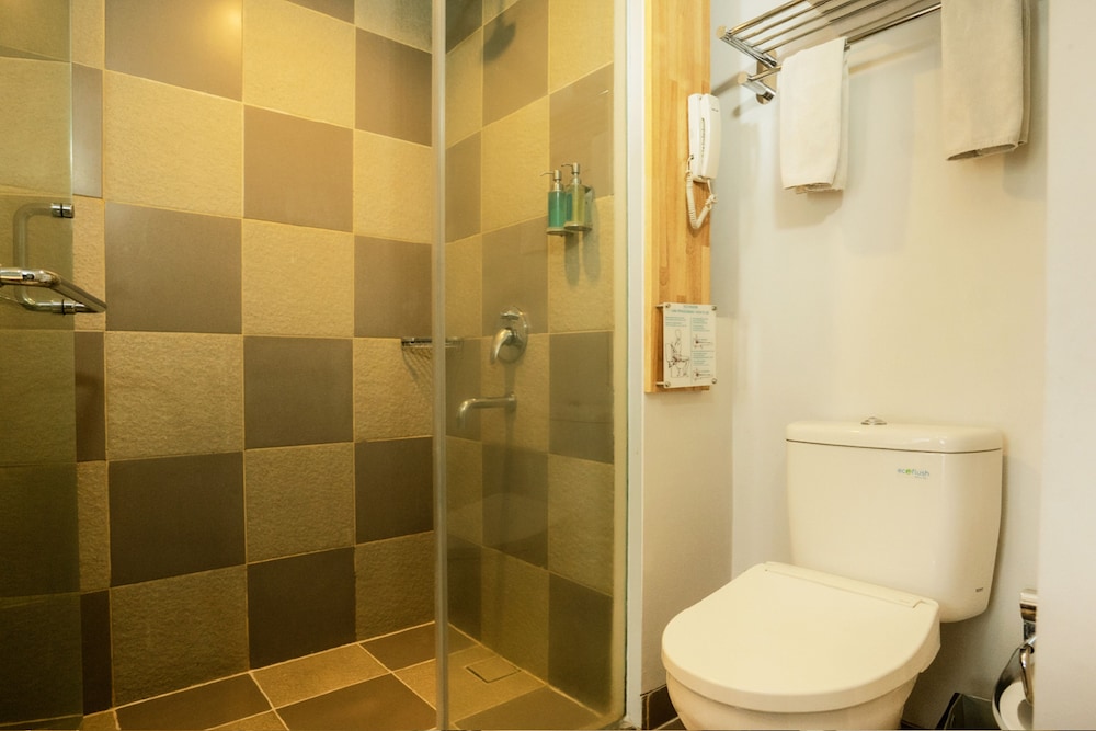 Superior Double or Twin Room, Balcony, City View, photo 6