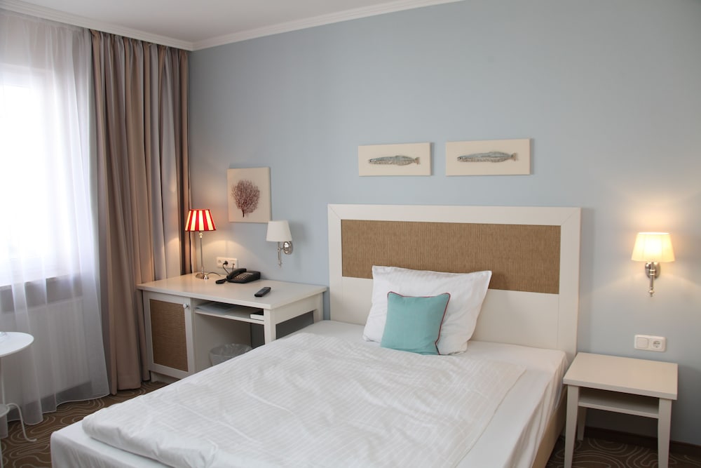 Standard single room, country view photo 3