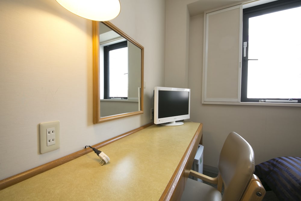 Semi Double Room, Smoking photo 3