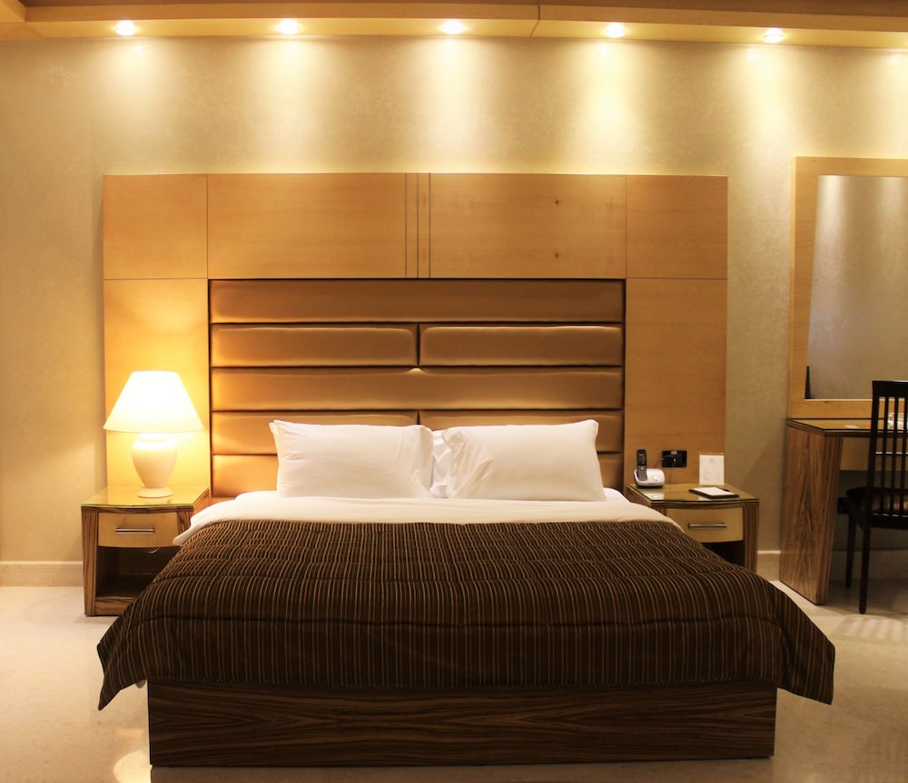 Family Suite, 2 Bedrooms, Smoking, Kitchenette photo 1